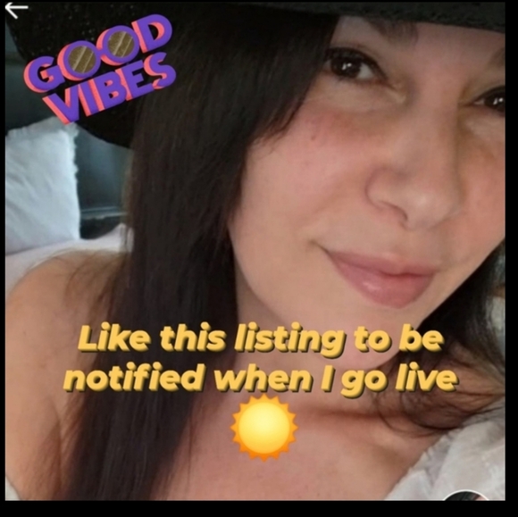 🌞ONE SUMMER IS LIVE 🌞 Love This Listing To Be notified When I'm Live - Picture 2 of 11